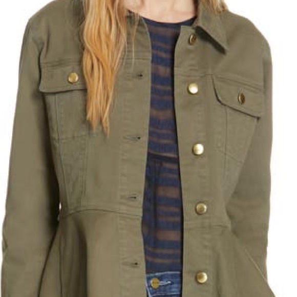 FRAME
Striped Sleeveless Flounce Top Navy Size Large Viscose stretchy Blouse - Picture 6 of 11